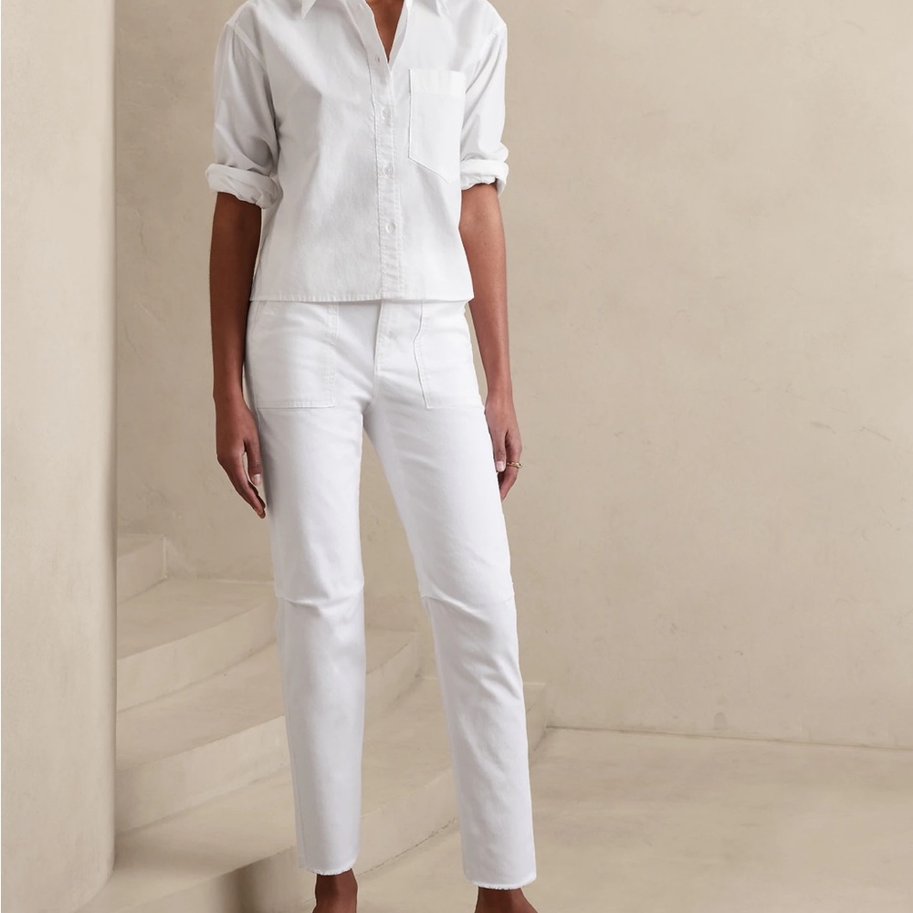 Banana Republic Authentic girlfriend Chino - White NWT